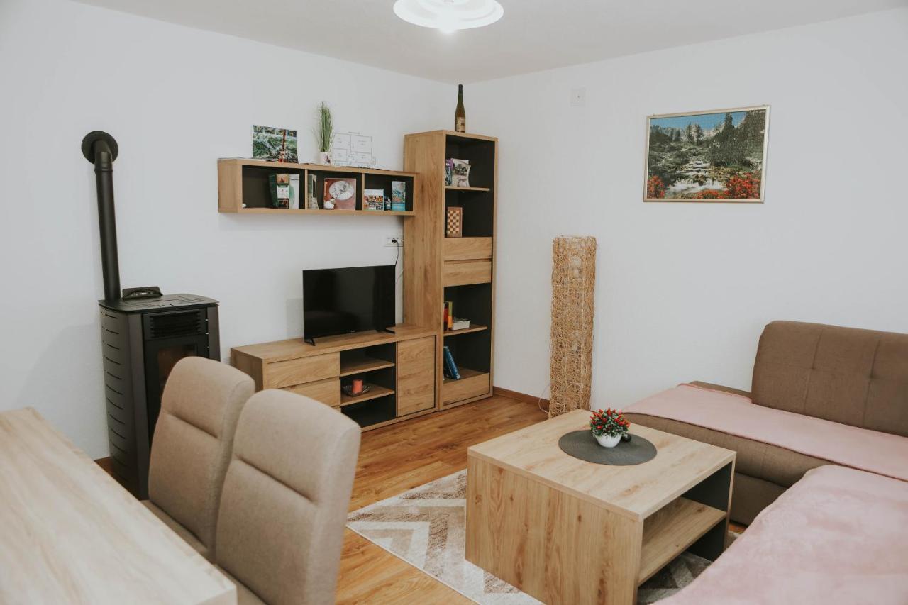 I&T Apartman Gospić Extérieur photo