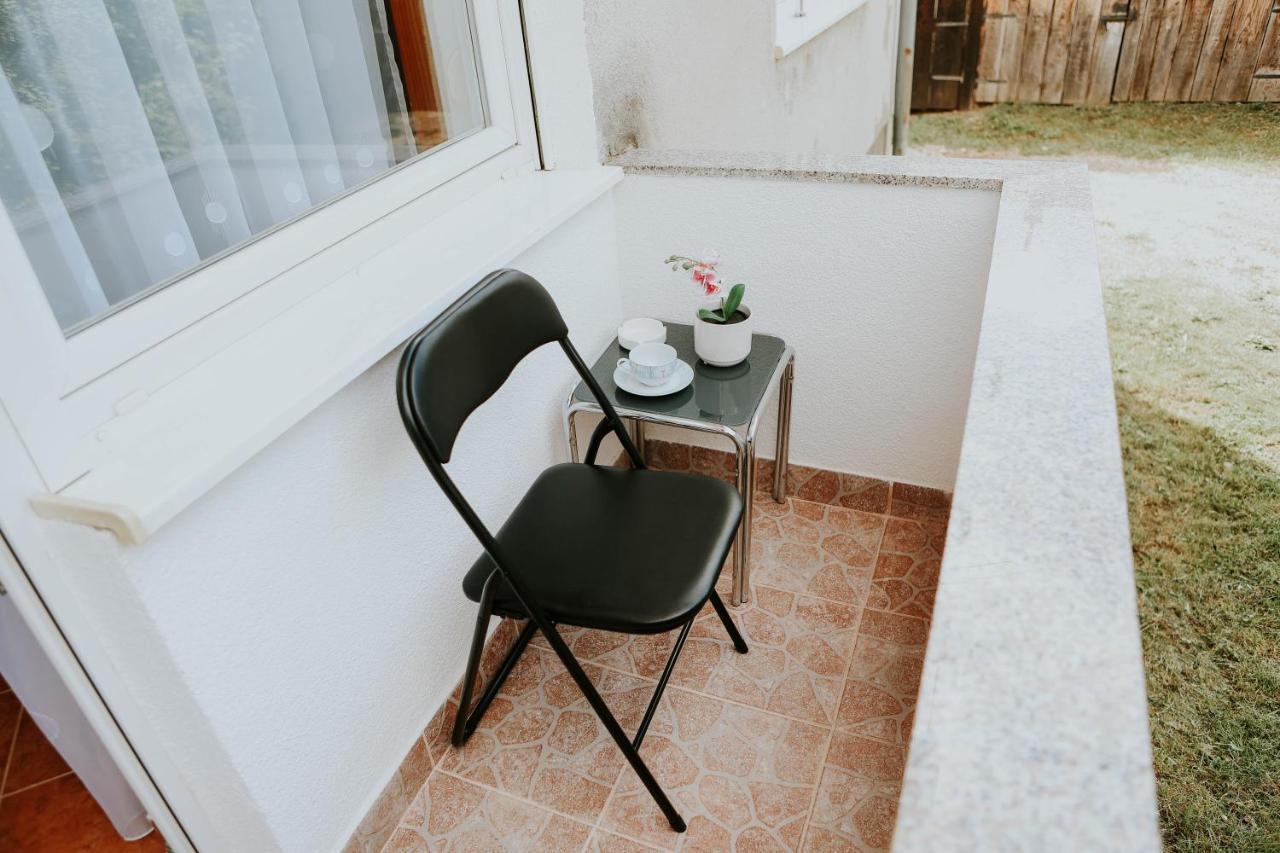 I&T Apartman Gospić Extérieur photo
