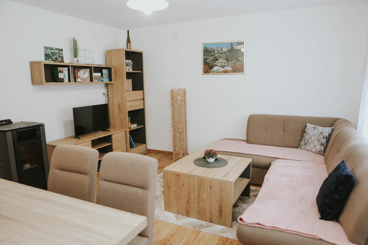 I&T Apartman Gospić Extérieur photo