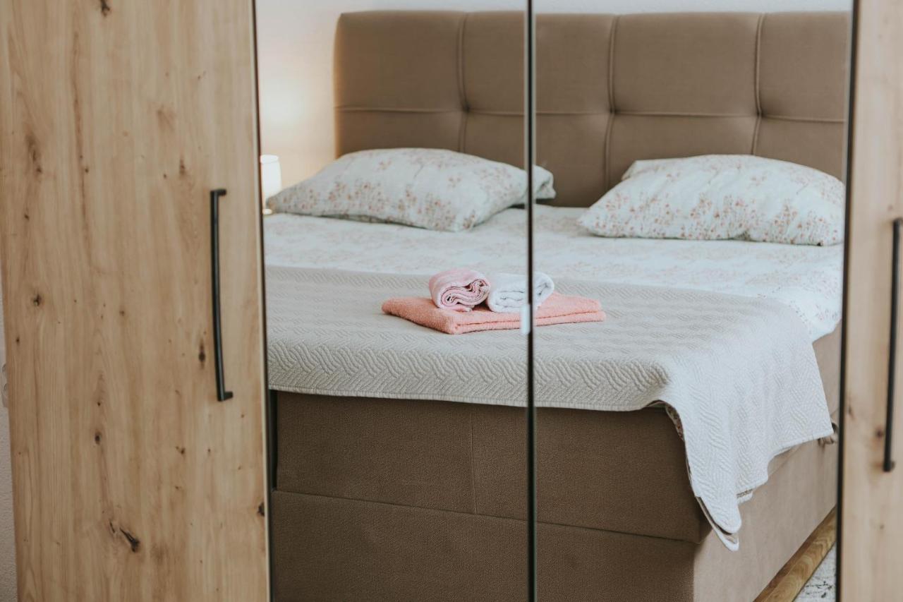 I&T Apartman Gospić Extérieur photo